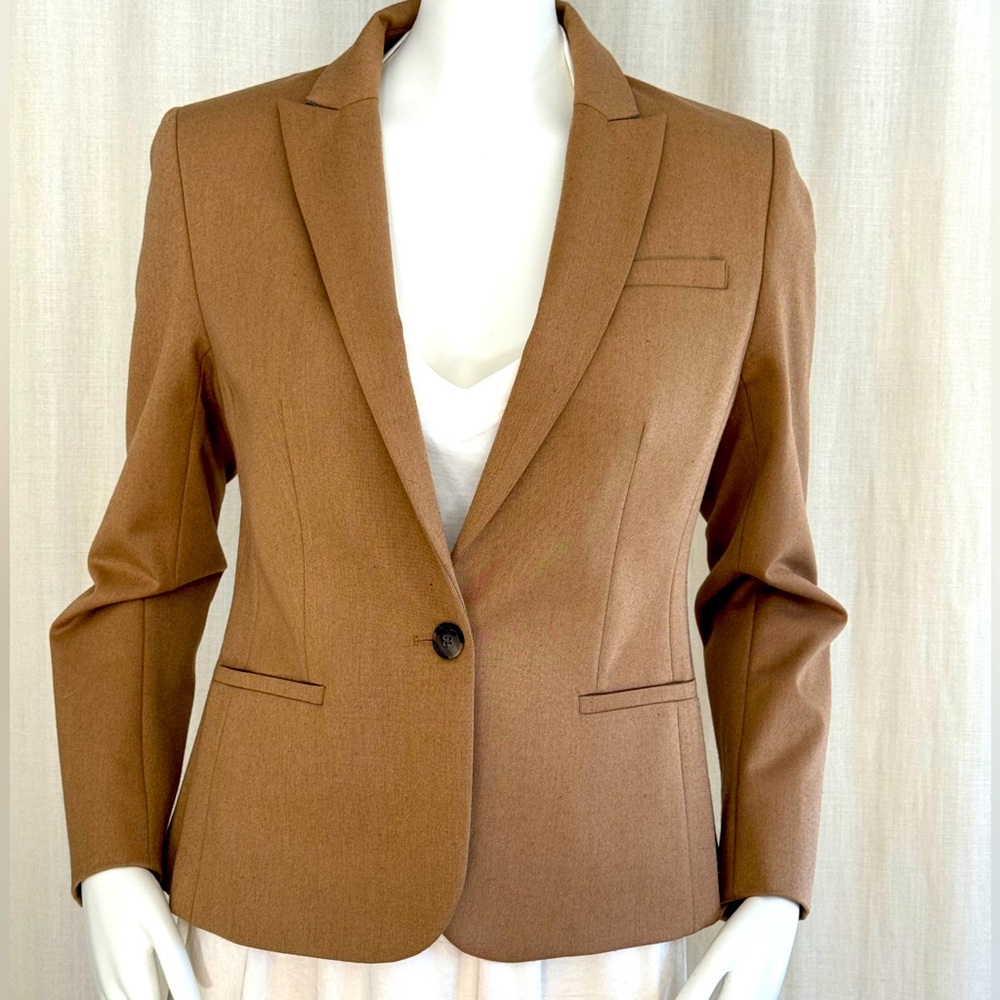 Banana Republic Classic Camel Blazer